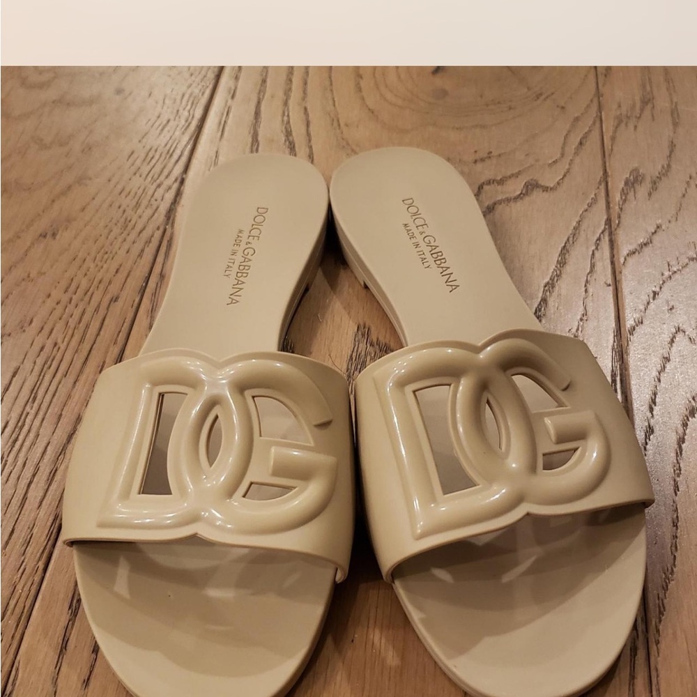 Dolce & Gabbana Beige Slide Sandals